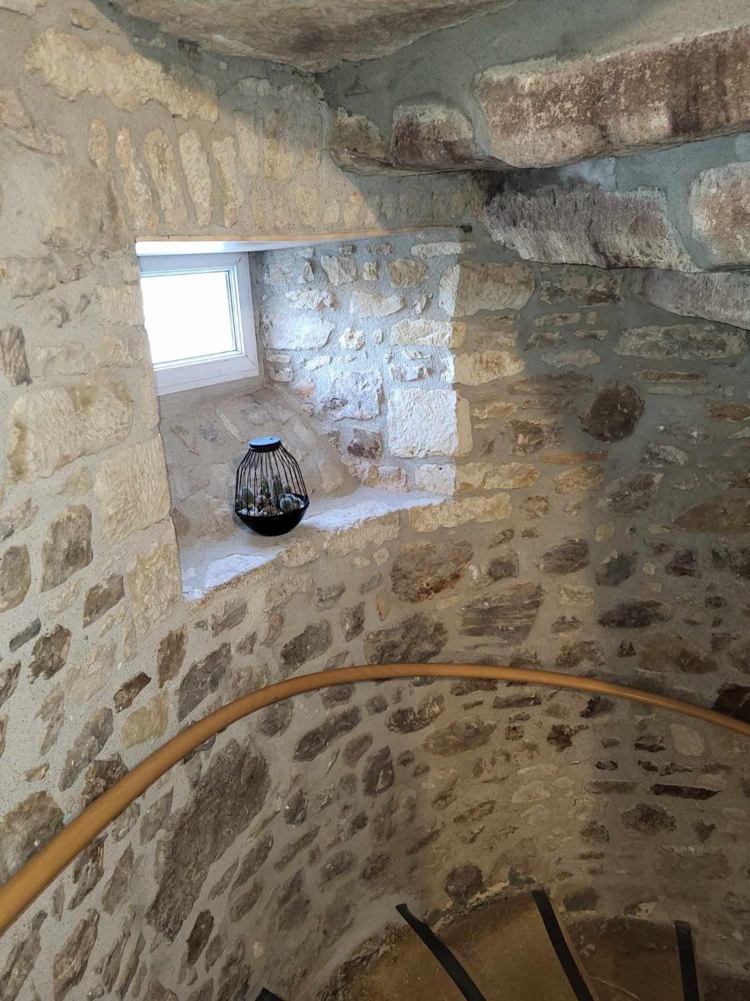 Auberge De La Vallee De La Douve L'Etang-Bertrand Bagian luar foto
